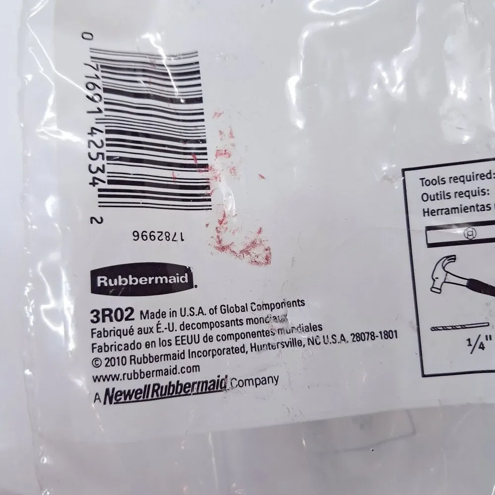 New Rubbermaid 3R02 16